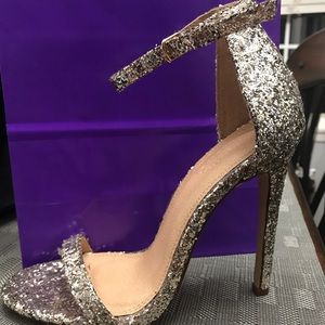 Gold glitter heels